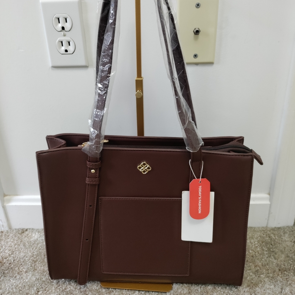 Elegant Brown Handbag